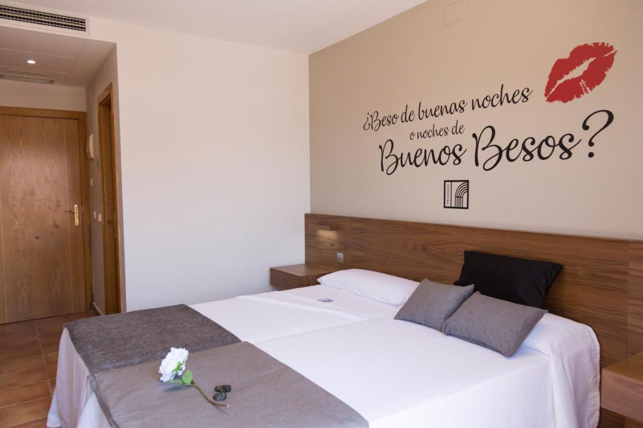Hostal Pradaria Asador & Alojamiento Arcas Exterior foto